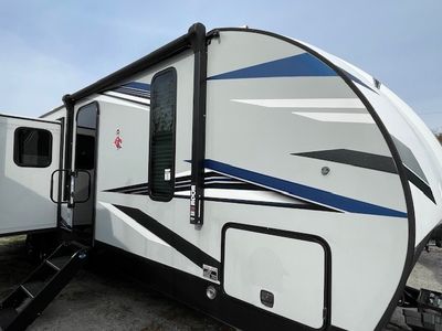 2022 Forest River Cherokee Alpha Wolf - Photo 6