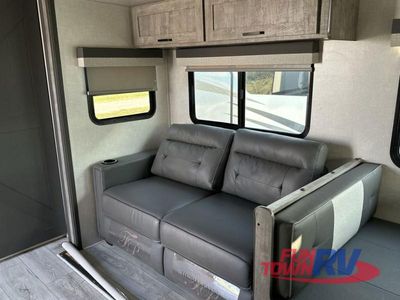 2023 Forest River RV Grand Surveyor - Photo 6