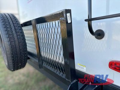 2023 Forest River RV Grand Surveyor - Photo 25