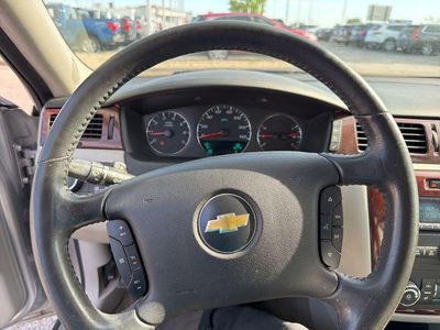 2006 Chevrolet Impala — photo 14 view