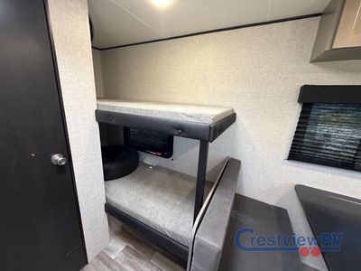 2025 Jayco Jay Feather Air SL - Photo 16