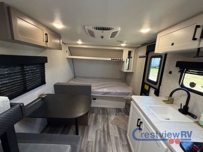 2025 Jayco Jay Feather Air SL - Photo 17
