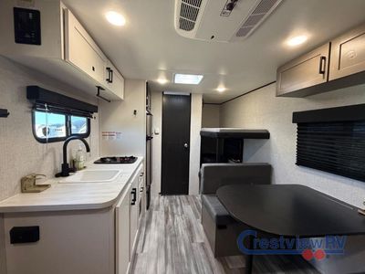 2025 Jayco Jay Feather Air SL - Photo 12