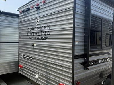 2026 Coachmen Catalina SUMMIT - Photo 3