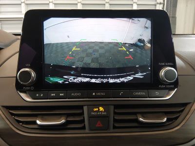 2025 Nissan Altima — photo 16 view