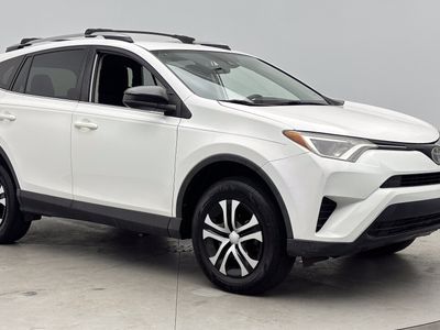 2018 Toyota RAV4 - Photo 3