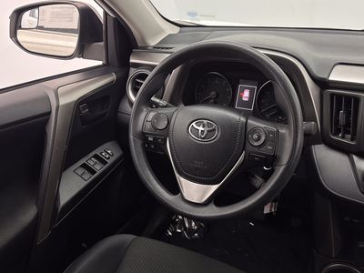 2018 Toyota RAV4 - Photo 21
