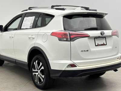 2018 Toyota RAV4 - Photo 5
