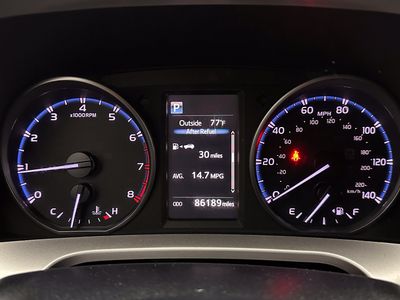 2018 Toyota RAV4 - Photo 14