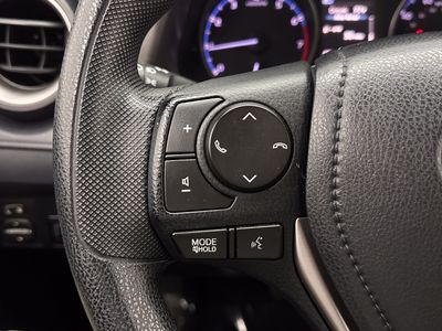 2018 Toyota RAV4 - Photo 15