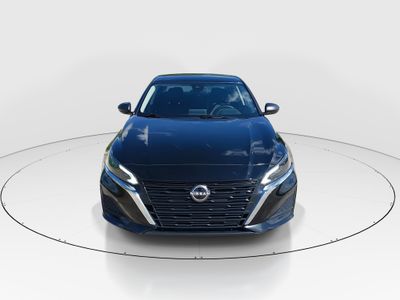 2024 Nissan Altima - Photo 2