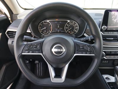 2024 Nissan Altima - Photo 12