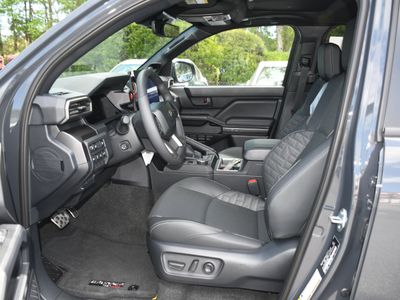 2026 Toyota 4Runner - Photo 3