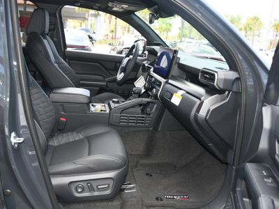 2026 Toyota 4Runner - Photo 11