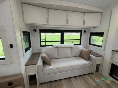 2027 Brinkley Model Z — photo 26 view