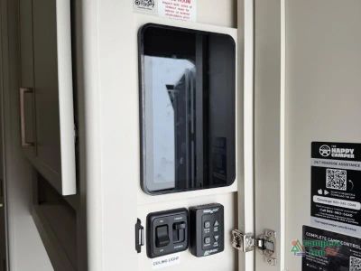 2027 Brinkley Model Z — photo 40 view
