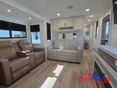 2026 Brinkley Model I - Photo 22