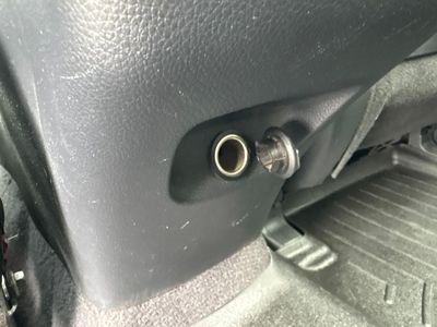 2017 Hyundai Santa Fe - Photo 32
