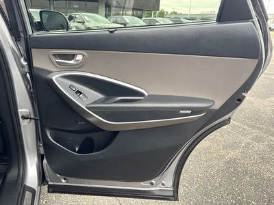 2017 Hyundai Santa Fe - Photo 35