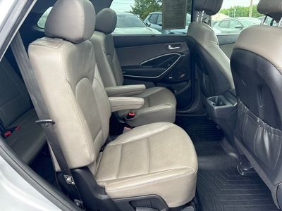 2017 Hyundai Santa Fe - Photo 34