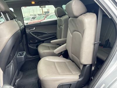 2017 Hyundai Santa Fe - Photo 28