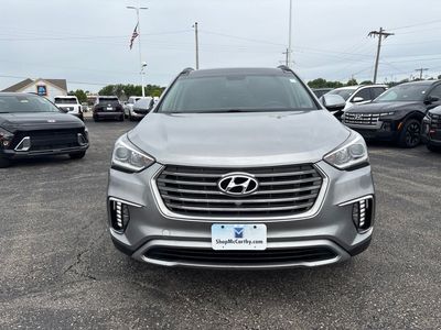 2017 Hyundai Santa Fe - Photo 2