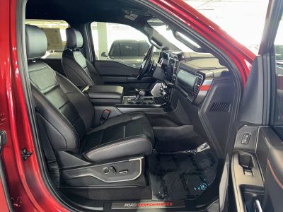 2025 Ford F-150 — photo 10 view