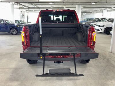 2025 Ford F-150 — photo 13 view