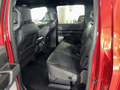 2025 Ford F-150 — photo 14 view