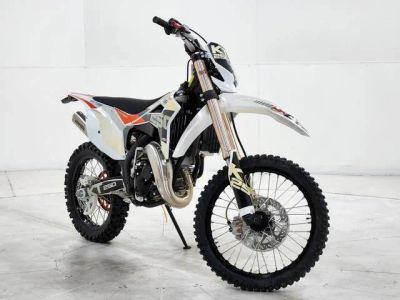 2021 Kayo KT 250 — front three-quarter view