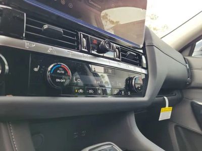 2026 Nissan Pathfinder — photo 17 view