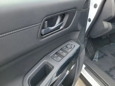 2026 Nissan Pathfinder — engine compartment view