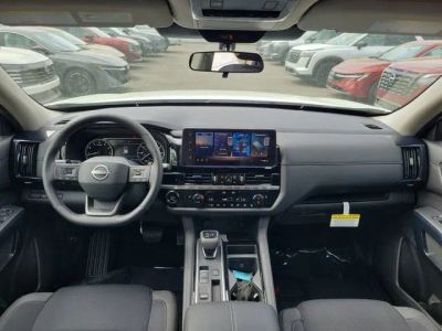 2026 Nissan Pathfinder — photo 22 view