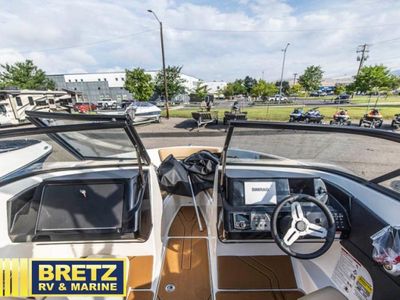 2025 Bayliner V - Photo 10