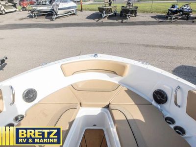 2025 Bayliner V - Photo 8