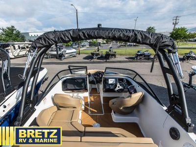 2025 Bayliner V - Photo 9