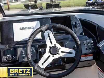 2025 Bayliner V - Photo 12