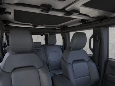 2026 Ford Bronco — photo 12 view