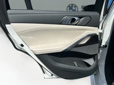 2026 BMW X6 — photo 22 view