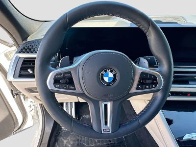 2026 BMW X6 — photo 10 view