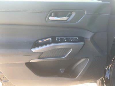 2026 Nissan Pathfinder — photo 11 view