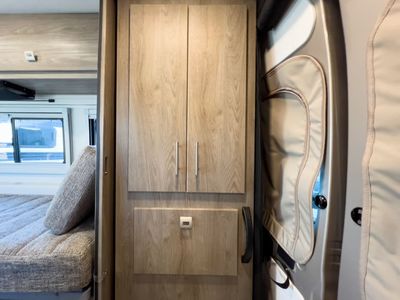 2026 Winnebago TRAVATO - Photo 19