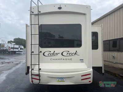 2020 Forest River RV Cedar Creek — photo 10 view