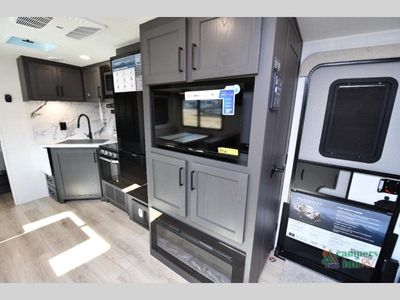 2026 Forest River RV Flagstaff Super Lite - Photo 32