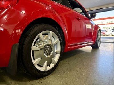 2016 Volkswagen Beetle - Photo 5