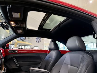 2016 Volkswagen Beetle - Photo 9