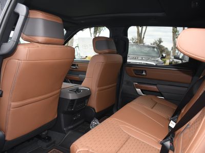 2026 Toyota Tundra - Photo 8