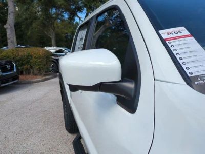 2026 Nissan Frontier — photo 12 view