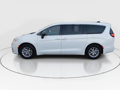 2024 Chrysler Pacifica — interior view
