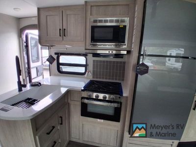 2026 Coachmen RV Catalina Legacy - Photo 8